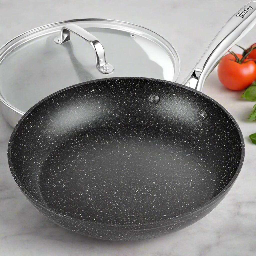 poele-sans-teflon-avec-couvercle