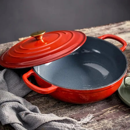 cocotte-en-fonte-plate-rouge-ouverte