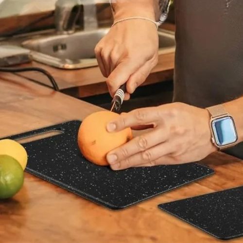 planche-a-decouper-stonecut-noir-orange