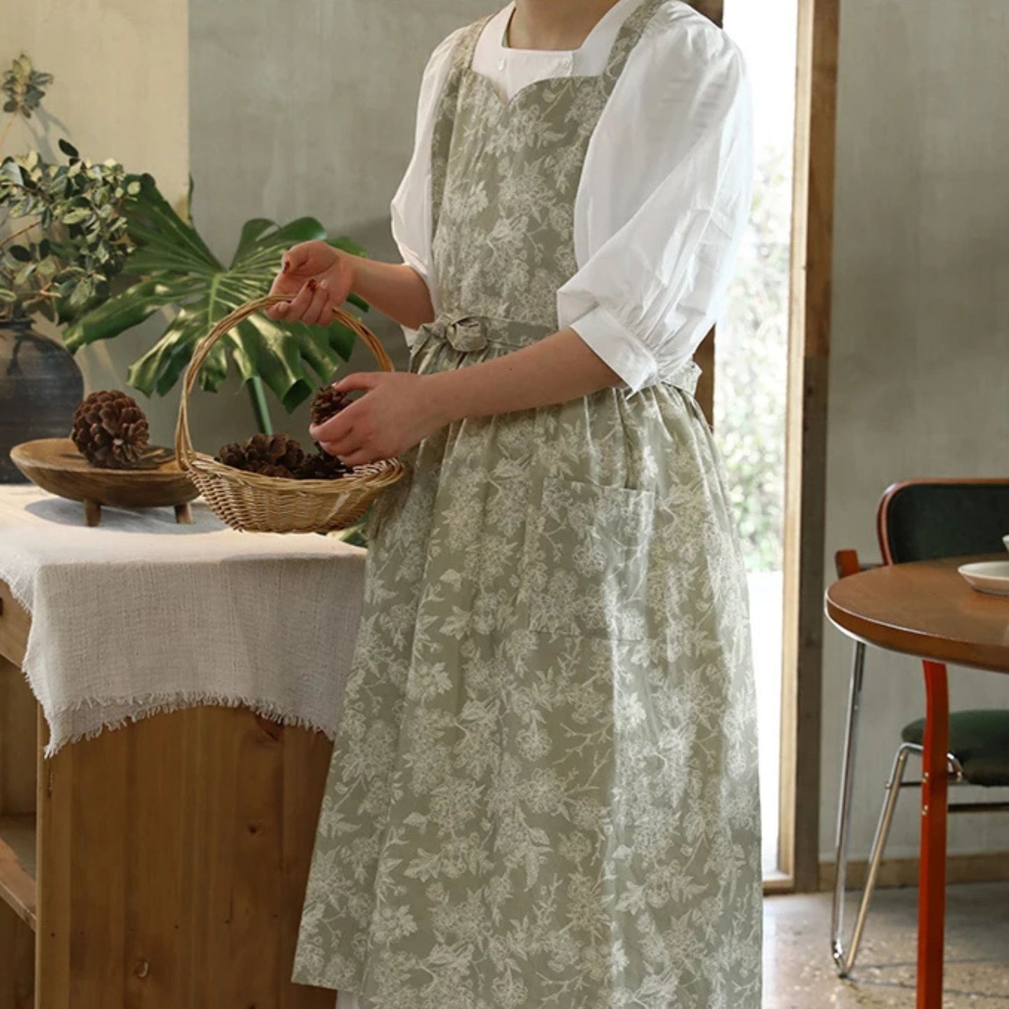 tablier cuisine sans manches kaki beige bis