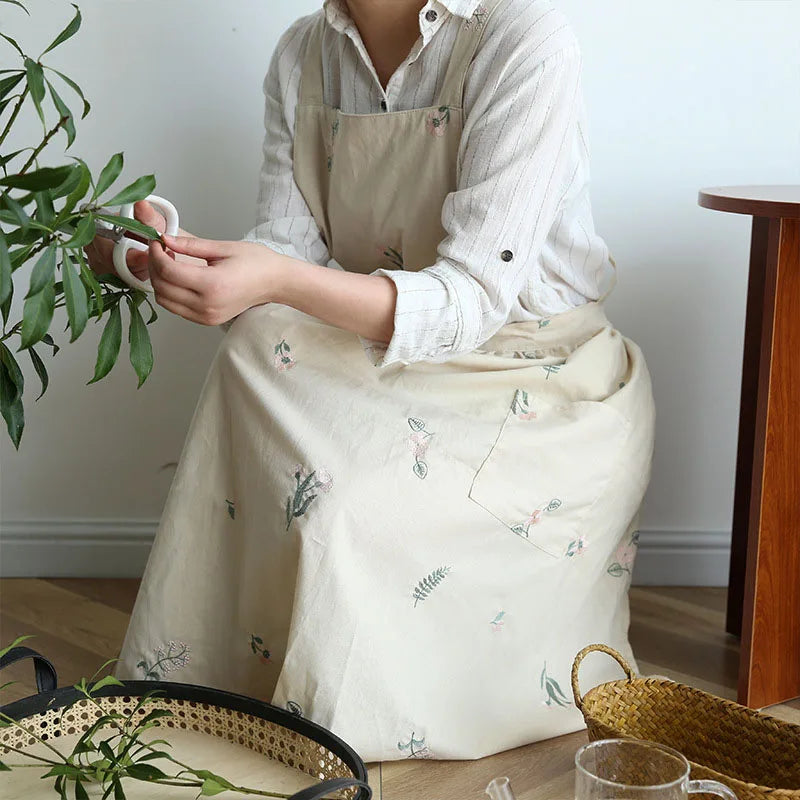 tablier de cuisine brode beige aisance
