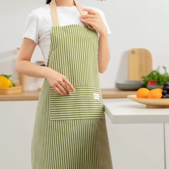 tablier-de-cuisine-femme-en-lin-vert
